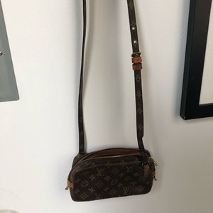 Authentic Louis Vuitton Marly Bandouliere